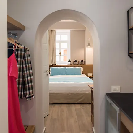 Harismari Cozy Gasthuis 4*