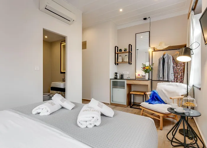 Harismari Cozy Guest house 4*