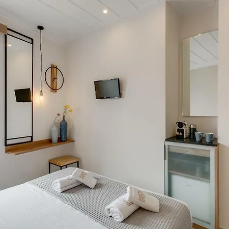 Guest house Harismari Cozy 4*