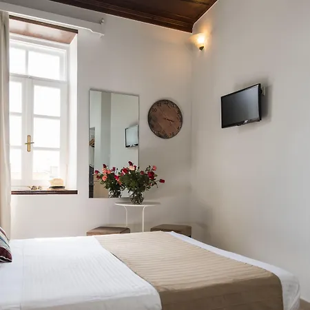 哈瑞斯马瑞舒适酒店 招待所 干尼亞