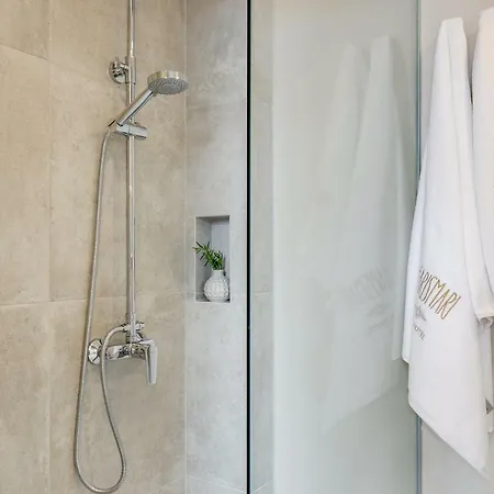 招待所 哈瑞斯马瑞舒适酒店 干尼亞